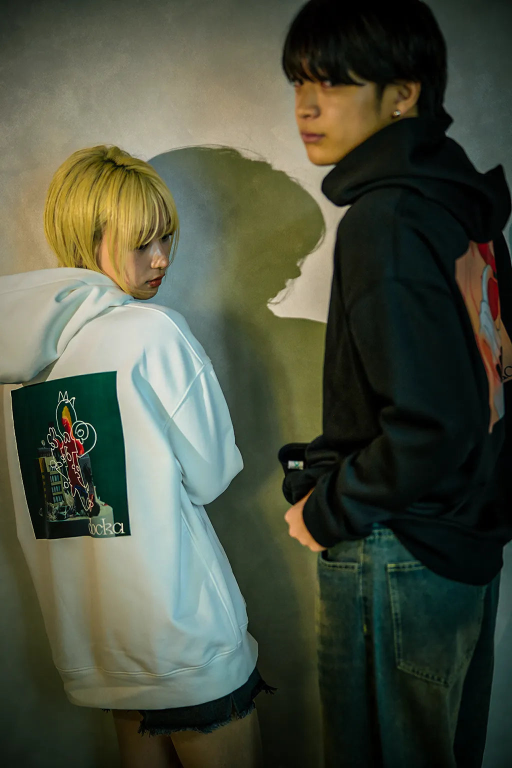 Heart Grip Graphic Hoodie