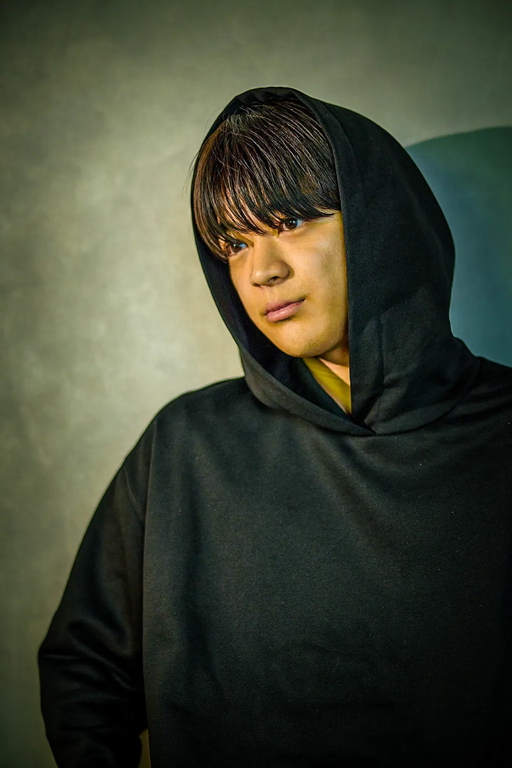 Heart Grip Graphic Hoodie